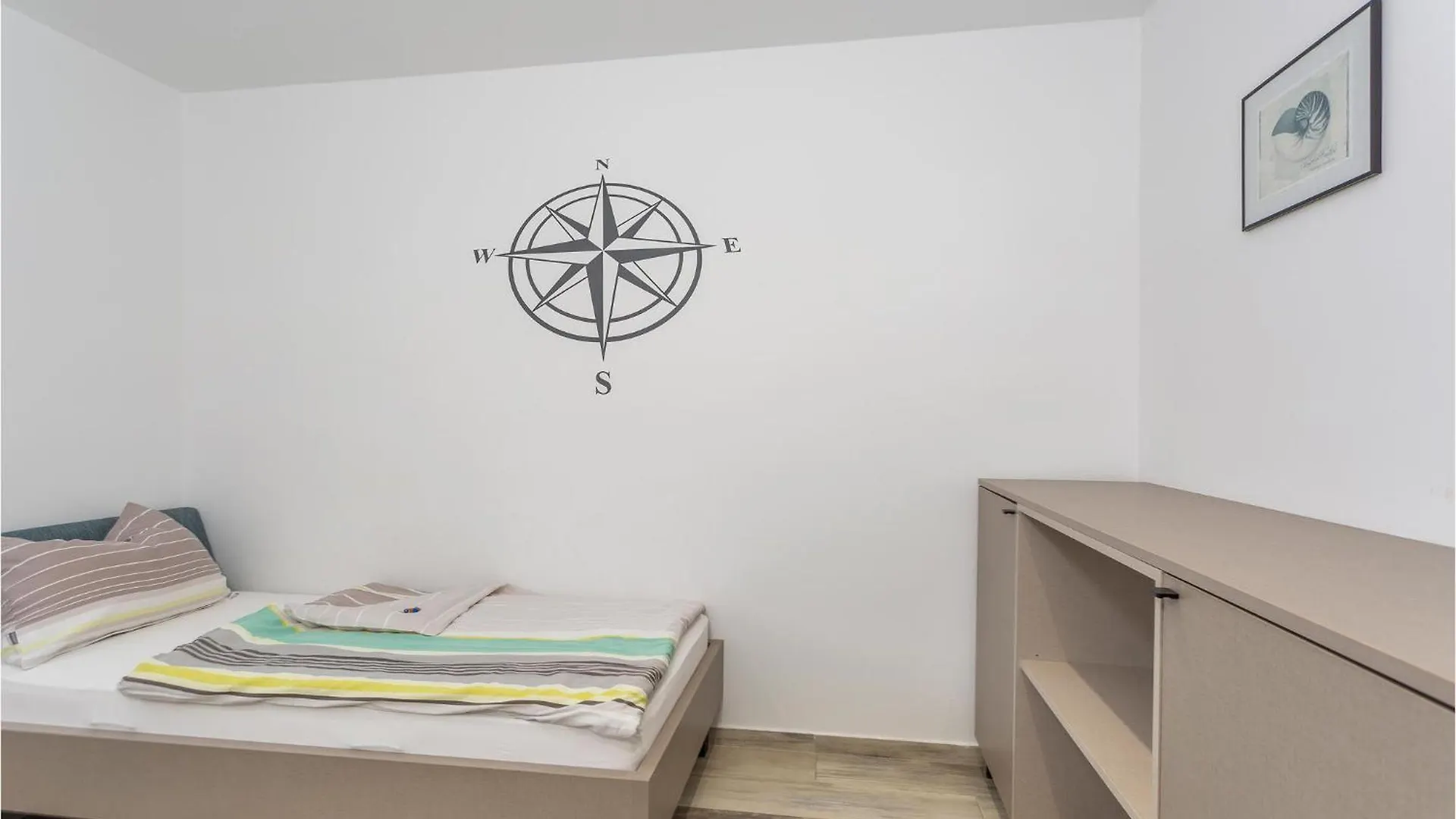 Pet Friendly Home In Kornic With Kitchen