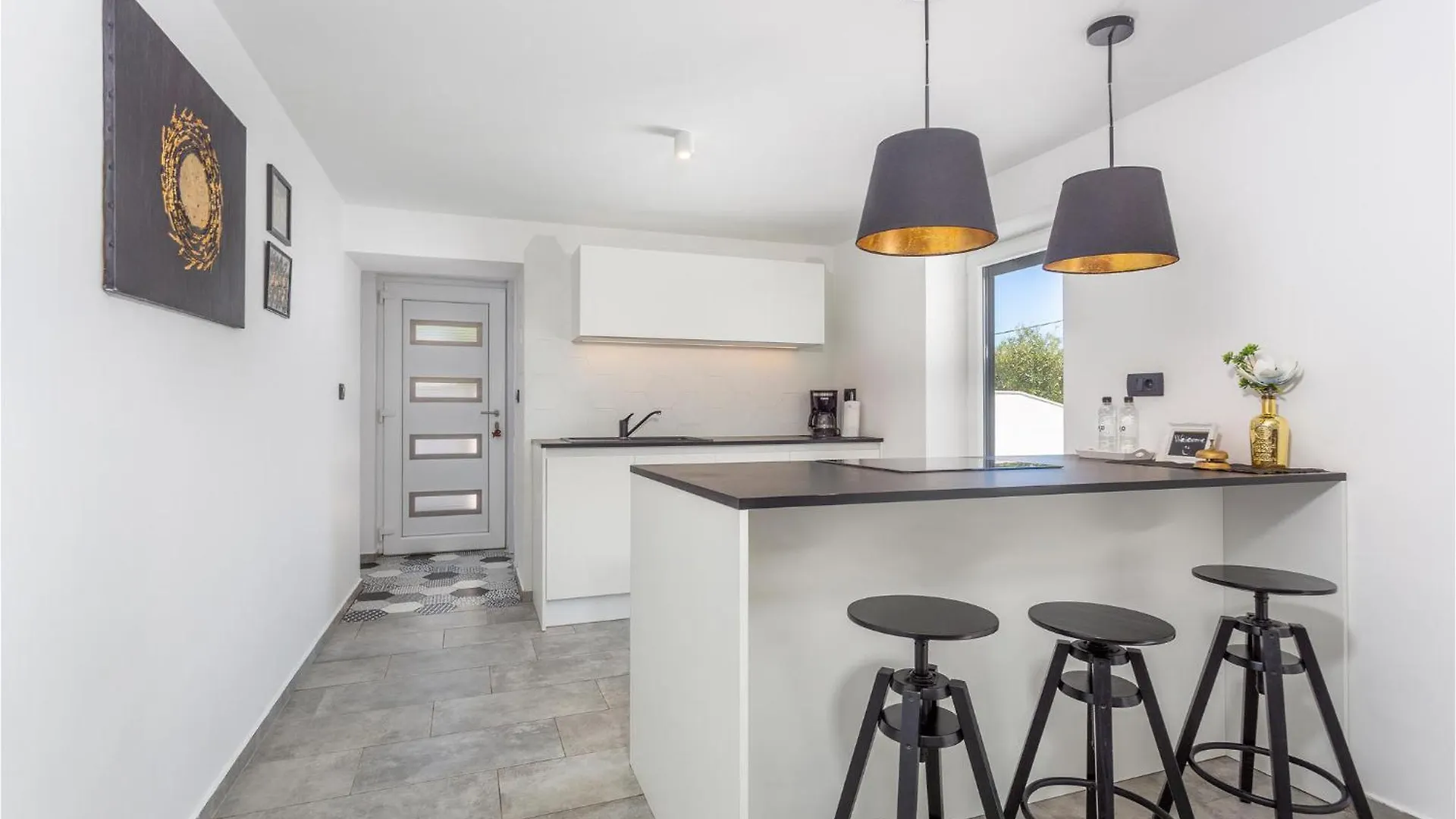 Pet Friendly Home In Kornic With Kitchen 0*,
