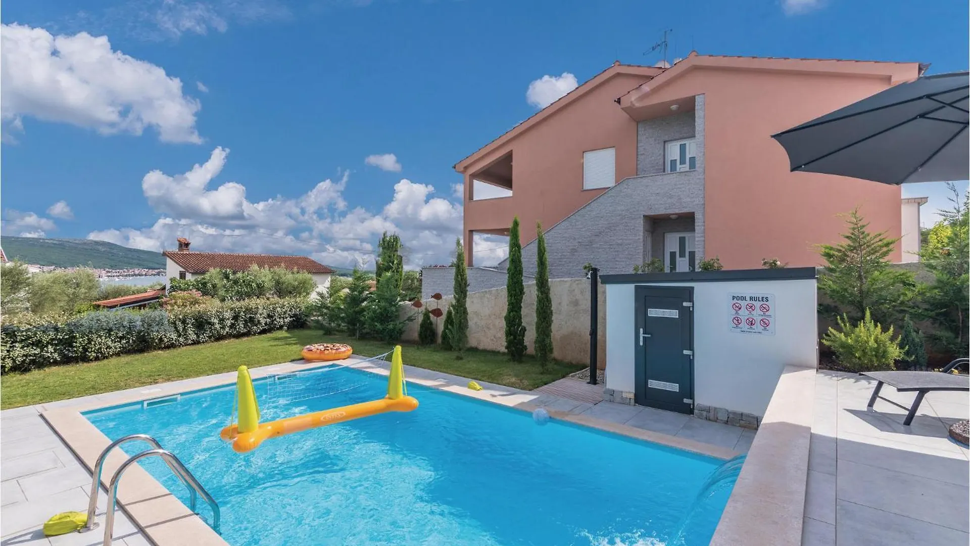 Holiday home Pet Friendly Home In Kornic With Kitchen Croatia
